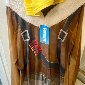 Adult size Large Fortnite costume-sleep ware-Halloween new with Tags. Buy Me!